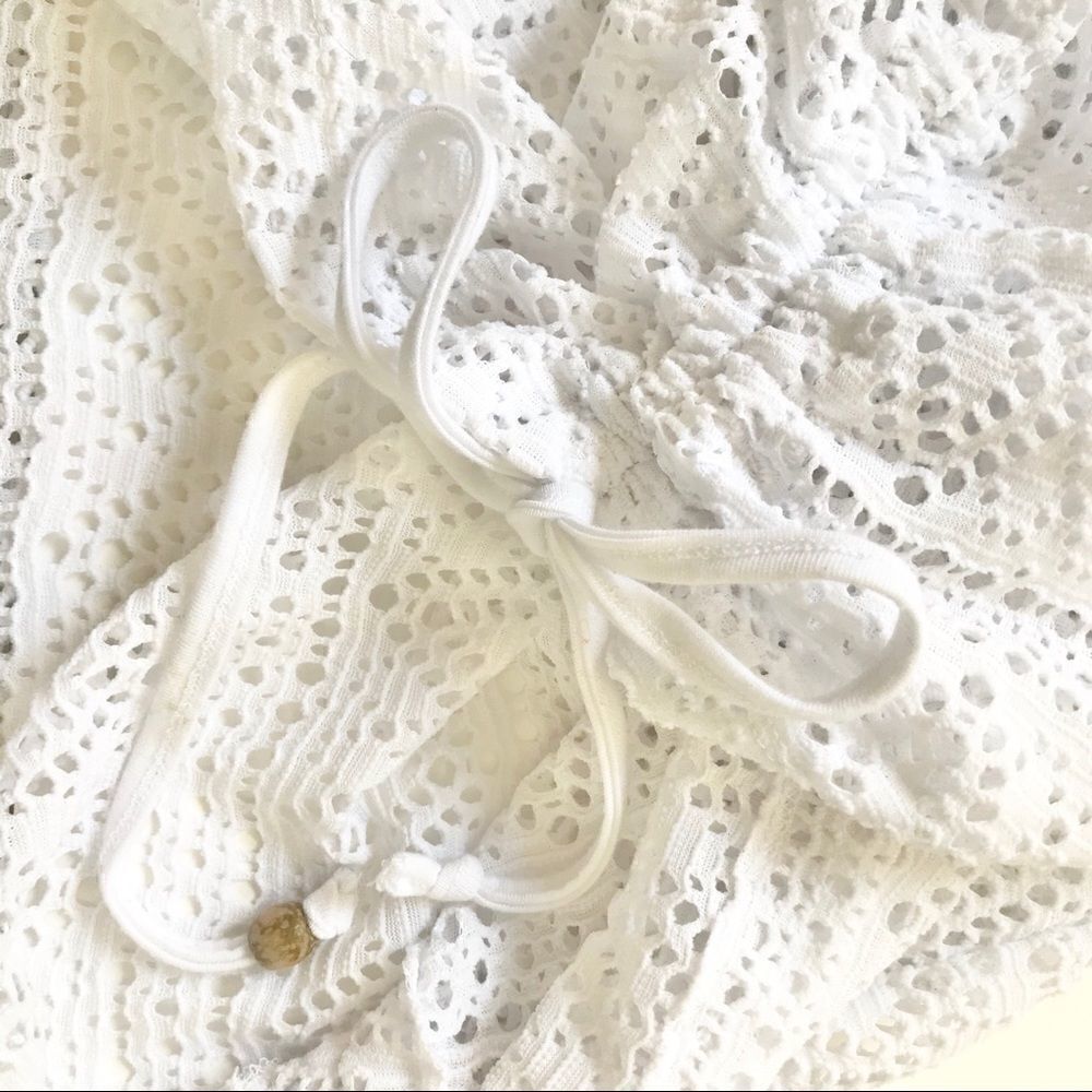 Whereabouts crisp white open weave beach coverup-S - Picture 5 of 6